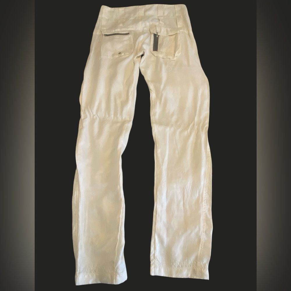 Johnny Was Pete & Greta Off White Cargo Pants Y2K Utility Pants NWOT size 6 - Picture 8 of 13
